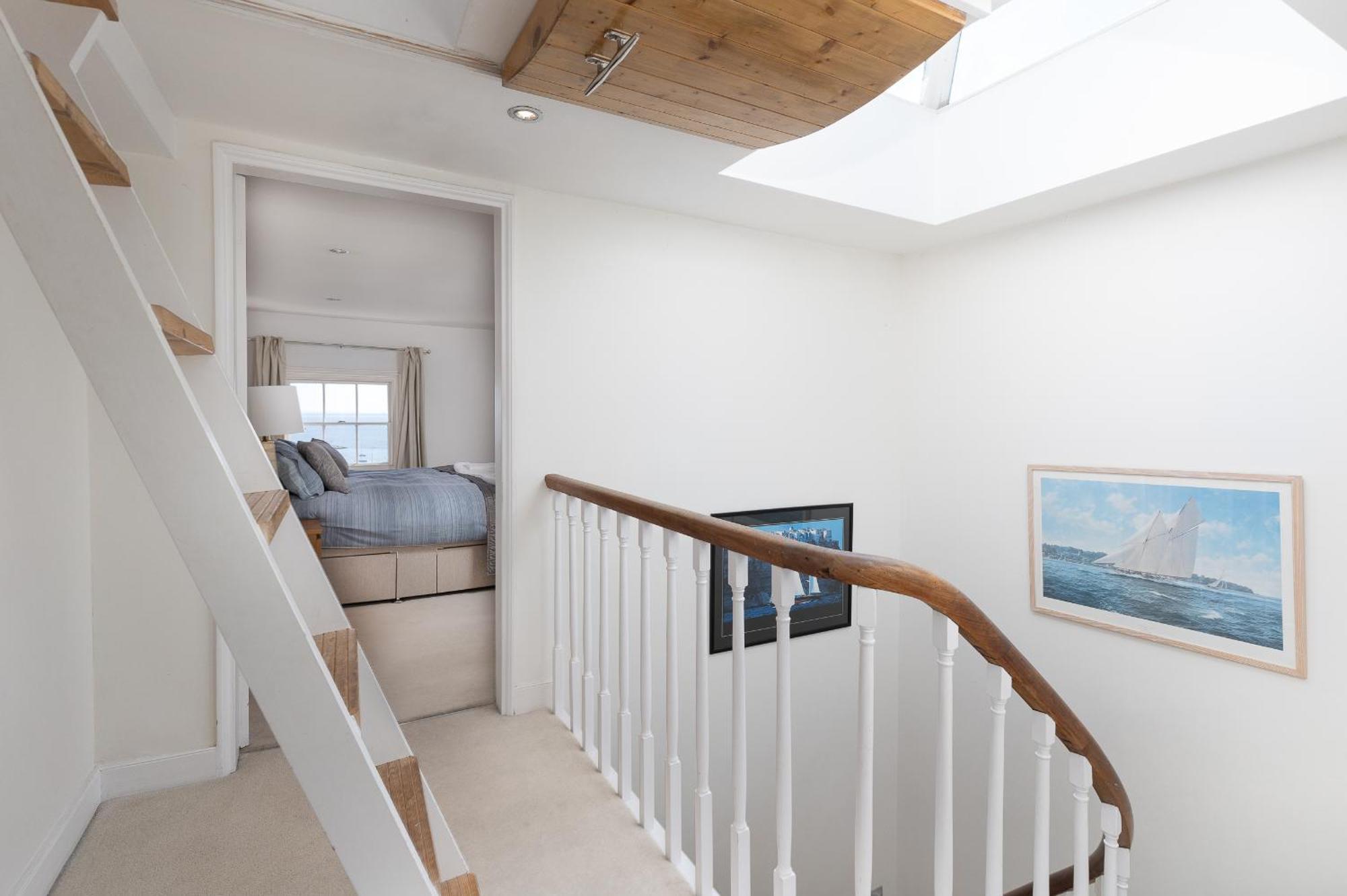 Cliffhanger 18 Castle Road Cowes  Buitenkant foto